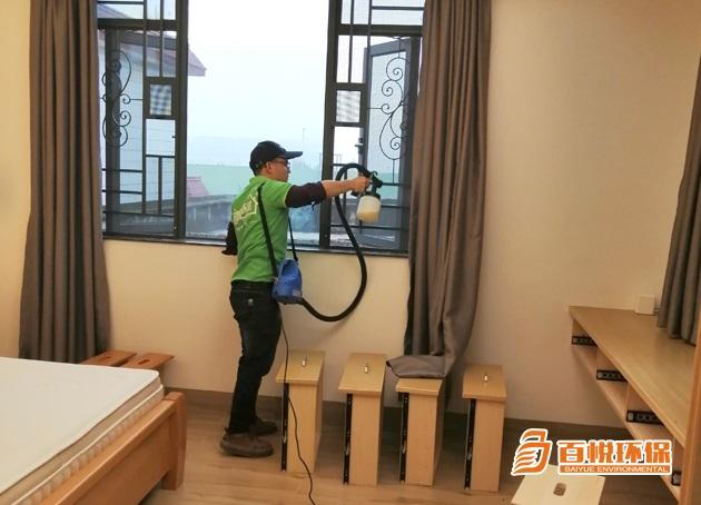 板材的異味從哪來？是不是等于甲醛超標？